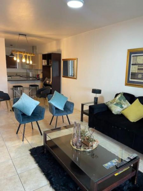 Splendid 2 Bed Apartment Sandton